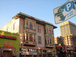 The University District Next To Uw Campus Seattle S Second Downtown University Of Washington Emerald City Seattle