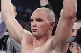 The Return of Tom Zbikowski: How Far Can He Go?