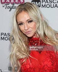 Danielle Denby's Instagram, Twitter & Facebook