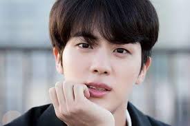 Army (sebutan penggemar bts) pun . Dikabarkan Bintangi Sebuah Drama Jin Bts Segera Debut Akting
