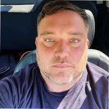 Darrell Lenoir's Instagram, Twitter & Facebook