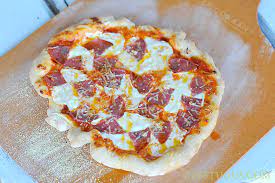 Pizza On The Big Green Egg Recipe Big Green Egg Recipes Green Egg Recipes Healthy Grilling Recipes
