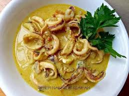Resepi gulai lemak sotong bersama timun. Resepi Sotong Masak Lemak Kunyit Pawtaste Com