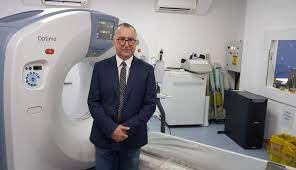 45 de aparate noi de aer condiţionat au fost montate în secţiile spitalului * valoarea totală a aparatelor este de peste 60.000 de lei, fără tva bolnavii care ajung la spitalul din sibiu vara viitoare nu vor mai suferi de căldură. Consiliul JudeÈean BraÈov PerformanÅ£Ä DeosebitÄ Pentru Specialistii SecÅ£iei De Neurologie De La Spitalul Clinic JudeÅ£ean De UrgenÅ£Ä Brasov Conduse De ConferenÅ£iar Univ Dr Cristian Falup Pecurariu Activitatea Lor A Fost RÄsplÄtitÄ Cu