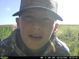 Boys cleaning up shooting lanes today with grandpa Thomas Wendt. Lucky for  me its right in front of one of my cameras. Feels like I'm right there with  em! 😆😅