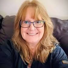 Are there food trucks available for car shows in Connecticut