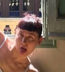 Leah Hamel's Instagram, Twitter & Facebook