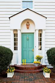 Yes, you can paint your own front door, and do it perfectly! 5 Tips For Painting Your Front Door Southern Living