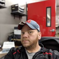 Deep V boat recommendations for large lakes and travel