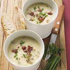 Kartoffelcremesuppe Mit Steinpilzen Rezept Kartoffelcremesuppe Osterreich Essen Kartoffelsuppe