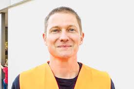 Eine Rutschbahn und viel Natur