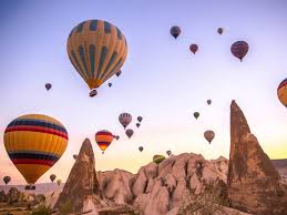It is part of a class of aircraft known as balloon aircraft.a hot air balloon consists of a bag called the envelope that is capable of containing heated air. 25 Perfect Hot Air Balloon Quotes For Instagram Captions Carpe Diem Our Way Travel