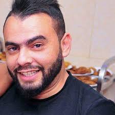 من خير ماأنجبت وهران ياخويا هذوا المنتخبين كل مانعيطلهم على حاجة تخص حي  الحمري يلبوا نداء بدون تردد ربي يكثر من مثالهم♥ #نائب_برلماني(رشيد شرشار)  #رئيس_مجلس_الشعبي_الولائي(محمد شلابي) #مول_أريني😂(أمين بن عمارة)  #نائب_رئيس_البلدية(سيدأحمد بن عامر) #