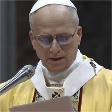 Il nostro primo Halloween", così ha scritto Jacqueline Luna Di Giacomo  accanto a una foto che la ritrae con il piccolo Enea, entrambi vestiti a  tema: lei nei panni di Crudelia De