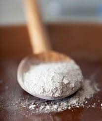 Diatomaceous Earth Provides A Permanent Barrier Against Many Pests Both Indoors And Out Naturally Forget Harsh S Cucumber Beetles Earwigs Diatomaceous Earth