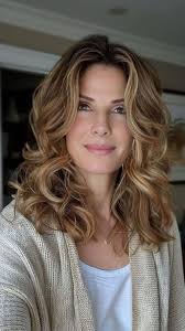 Extremely beautiful pose of Sandra Bullock