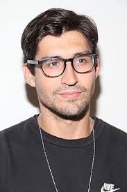 Daniel Robbins: Movies, TV, and Bio