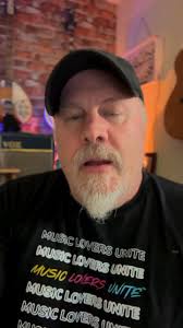 🎣 What is a hook in music?Is it a technical structure—a shift in energy,  melody, or rhythm?Or is it completely subjective… the moment you feel  something change inside?Here are 5 songs—and the exact ...