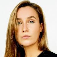 Colleen Schick's Instagram, Twitter & Facebook