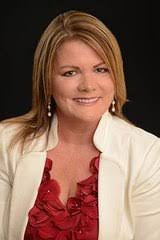 Fern Houston's Instagram, Twitter & Facebook