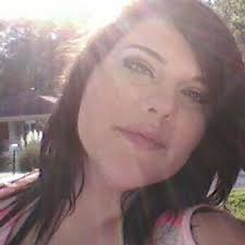 Stephanie Wixom (@StephiWix)