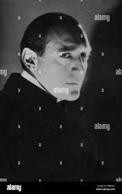 Daniel Marcoux's Instagram, Twitter & Facebook