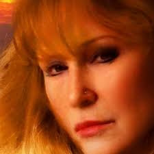 Early Knoxville radio, and WNOX in particular, was known for broadcasting  great country music, but in the 1930s and 1940s there was quite a bit of  swing, jazz and what some people