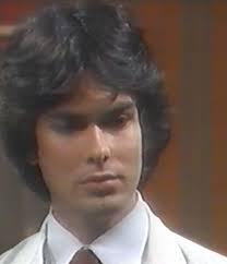 Peter Lochran Italia