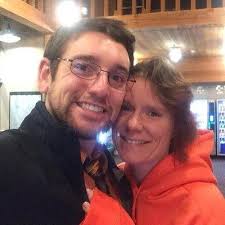 Holzinger Periodontics & Dental Implants, 410 Saybrook Rd, Ste 110,  Middletown, CT 06457, US