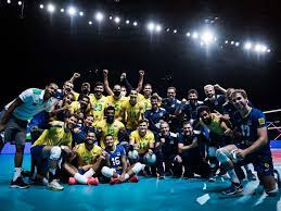 Localizada a 340km de roma, a cidade italiana de rimini recebe a terceira edição da liga das nações masculina. Selecao Brasileira Vence A Franca E Esta Na Final Da Liga Das Nacoes