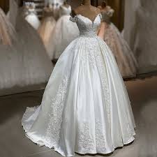No need to worry about either size or price, because cocomelody pays great attention to both. Beautiful Arabic Wedding Dress 2020 Ball Gown V Neck Cap Sleeve Beaded Lace Vintage White Satin Bridal Wedding Gowns Wedding Dresses Aliexpress