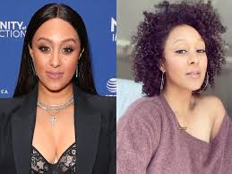 A black ombre hair color is when your hair is gradually blended from a black hue to another color hue. Celebrities Are Embracing Their Natural Hair While Social Distancing Insider