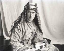 Neil faulkner, lawrence of arabia's war: Lawrence Of Arabia The Man Behind The Robes National Army Museum