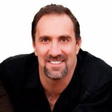 Andrew Cagle's Instagram, Twitter & Facebook