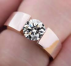 Choose to say i will with either a plain rose gold band or enhance your we've men's wedding bands and women's wedding bands, and the rose gold metal looks elegant, timeless and exclusive. Wedding Rings Men Woman Classic Engagement Ring Silver 18k Rose Gold Plated Alloy Cz Diamond Lovers Promise Ring For Men Women Rose Gold Rings Wedding Bands For Men From Huierjew 0 94 Dhgate Com