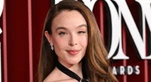 Dans "Maniac", nouvelle série Netflix, Emma Stone crève l'écra