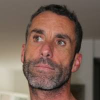 100+ perfiles de «Lafitte»