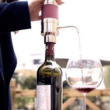 Aerateur De Vin Electrique Et Automatique Le Petit Vigneron En 2020 Accessoire Vin Vin Vin Rouge