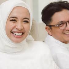 Engku Emran Dan Laudya Cynthia Bella Resmi Cerai Begini Perjalanan Cintanya