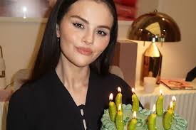 Selena Gomez and Benny Blanco Give a New Update