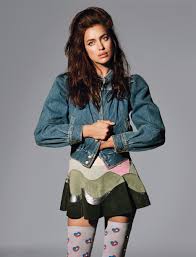 Flipkart daily trivia quiz is where you should go if you want to test your general knowledge. W February 2017 A La Mode Photographer Alasdair Mclellan Styist Edward Enninful Models Ellen Rosa Irina Shayk Stella Maxwell Vittori Fashion Editorial Fashion Fashion Photography Inspiration