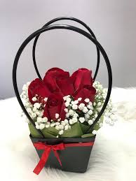 We did not find results for: Roses In Purse R102 Floral Garage Sg