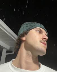 Ty 𒌐 (@ty.marr) • Photos et reels Instagram