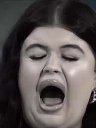 Video di chrystophertrejos (@chrystophertrejos) con LA CANZONE DI MARCELLO! 