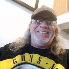 Looking for plumbers to fix a few leaks and also someone to do vinyl siding 