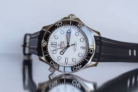 5 out of 5 stars. Review Omega Seamaster Diver 300m With White Dial Watchlounge