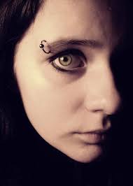 42 Really Cool And Stylish Eyebrow Piercing Ideas Eyebrow Piercing Eyebrow Jewelry Piercing