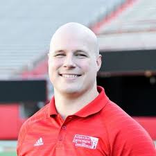 Todd gives back with gift to update UNL genetics lab