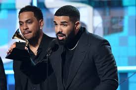 Drake used his acceptance speech for the best rap song to denounce the entire idea of the grammys. Drake Said Musicians Don T Need A Grammy Then They Cut To Commercial The Fader