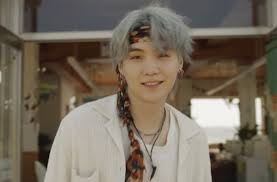 Wts bts photocard yoongi suga. Center Yoongi Bts Suga A Beautiful Man Who Opens The Door For Permission To Dance Electrodealpro